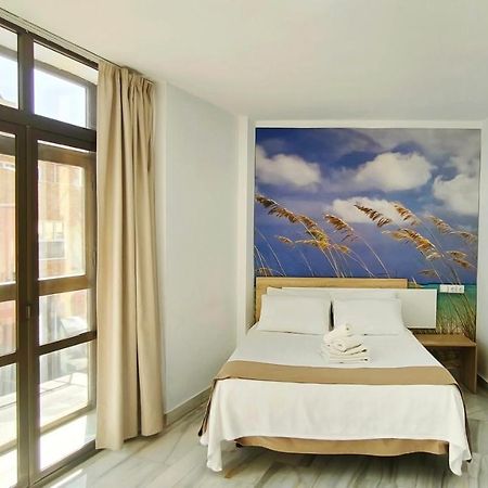 Hotel Sol Almería Exteriör bild