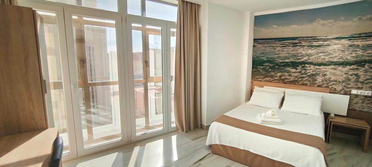 Hotel Sol Almería Exteriör bild