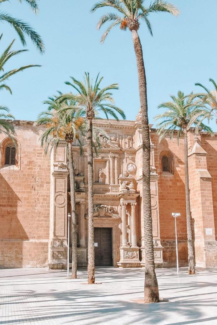 Hotel Sol Almería Exteriör bild